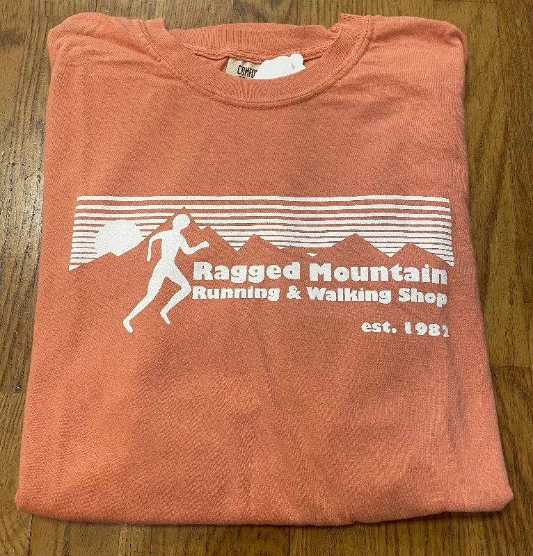 Ragged Mountain Short Sleeve Comfort Colors Top